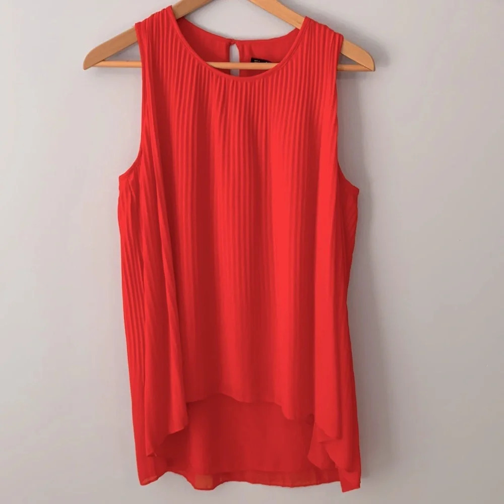 Zara Orange red pleated sleeveless tank top blouse size small high low